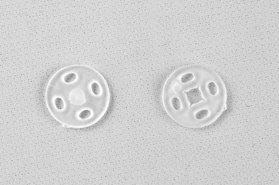 Кнопки пришивные пластиковые 10 мм, блистер 24шт, цв.-прозрачные - купить в Москве. Цена: 48.41 руб.